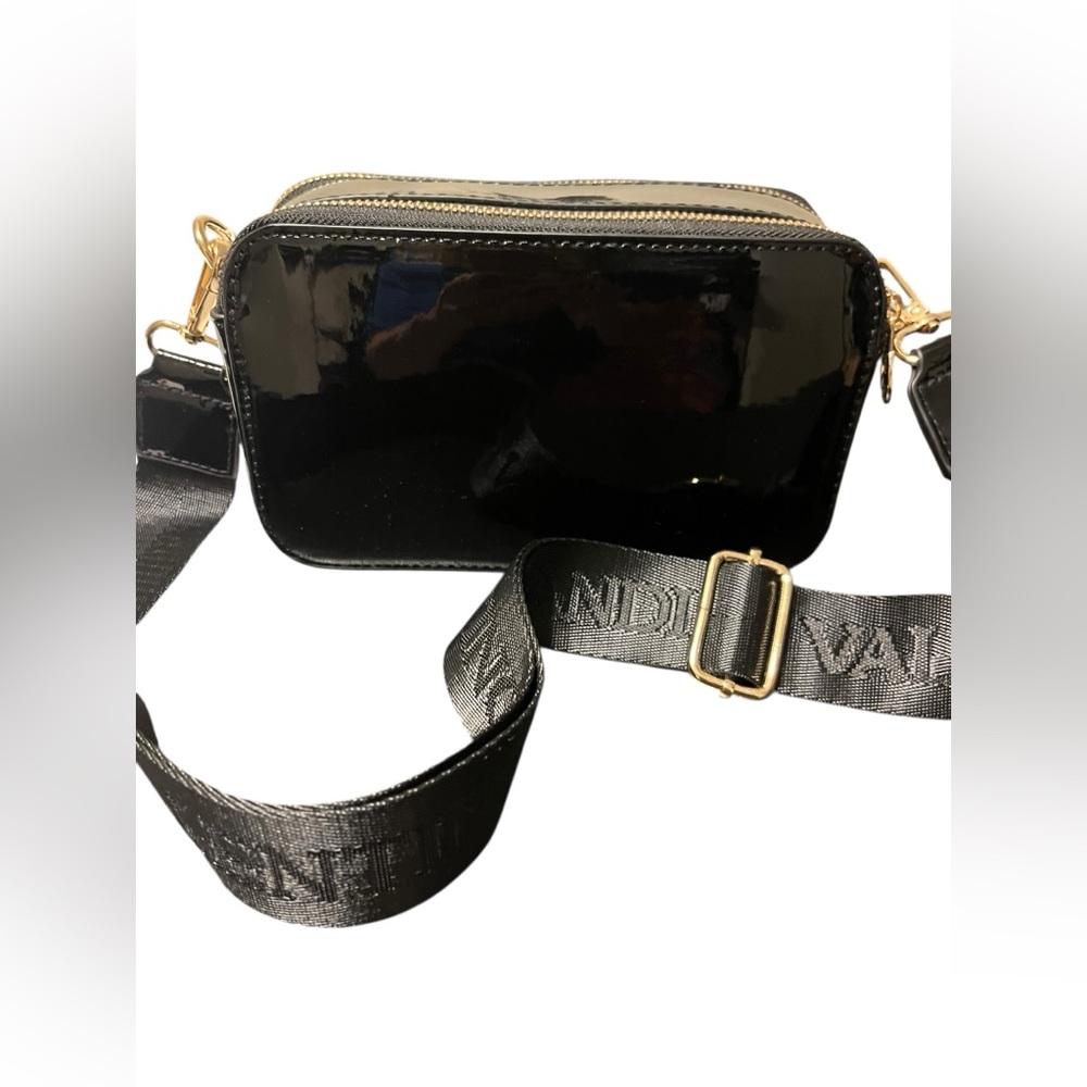 Valentino Orlandi Black Patent Studded Crossbody Camera Bag NWT - Picture 2 of 6